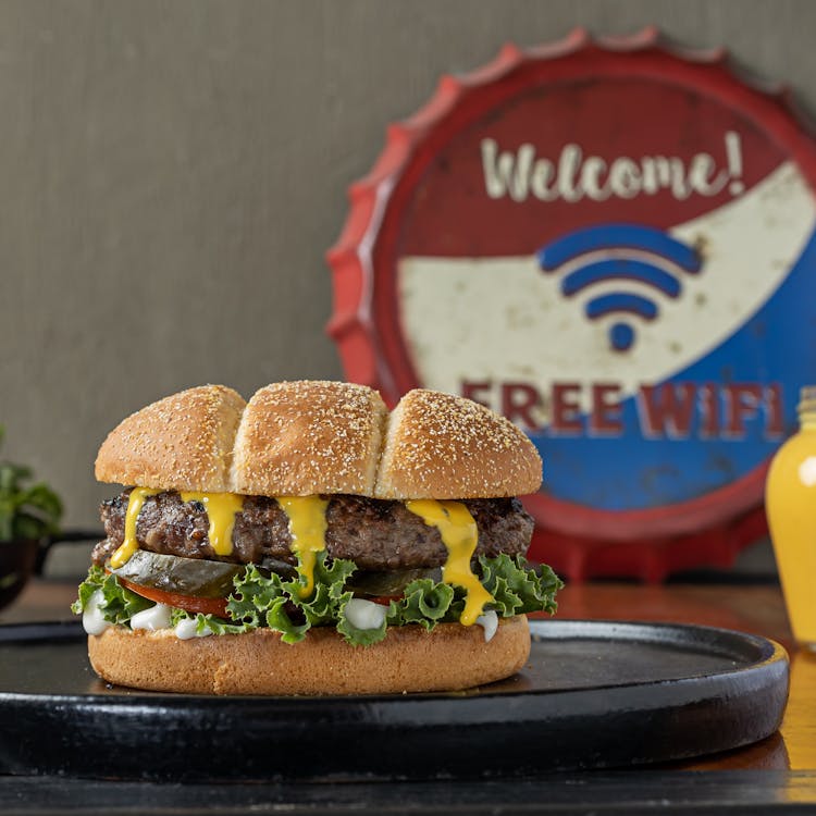 Cheeseburger On A Plate 