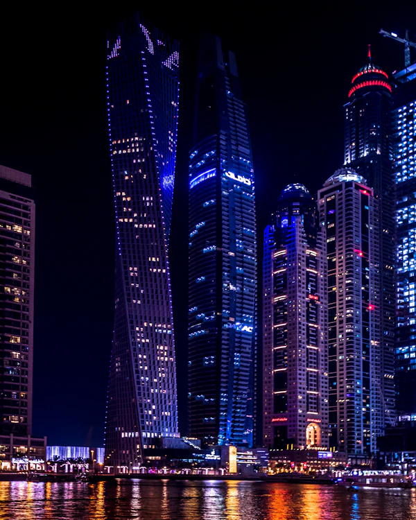 Modern Dubai skyline with Burj Khalifa - Budget travel guide to Dubai, UAE