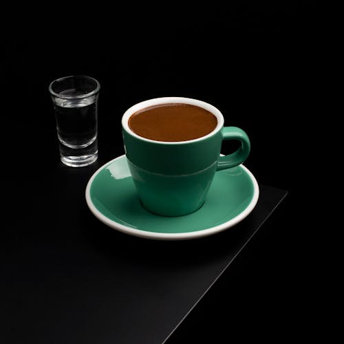 Imagine de stoc gratuită din băutură caldă, cafea turcească, ceașcă de ceramică verde