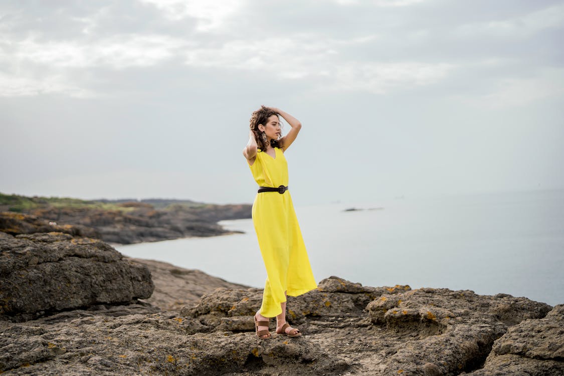 Black dress sales with yellow belt