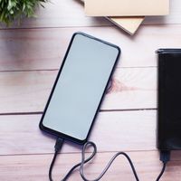 Power bank compacto 10.000 mAh