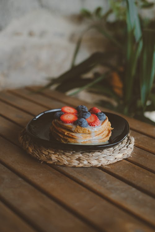 Pancakes with Fruit 