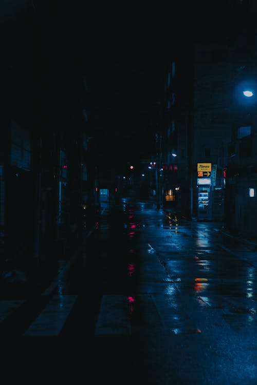 ウェットストリート, ダーク, 夜の無料の写真素材