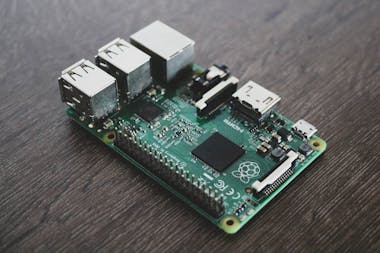 Why I Finally Ditched My Raspberry Pi and Switched to a Mini PC for Home Labs