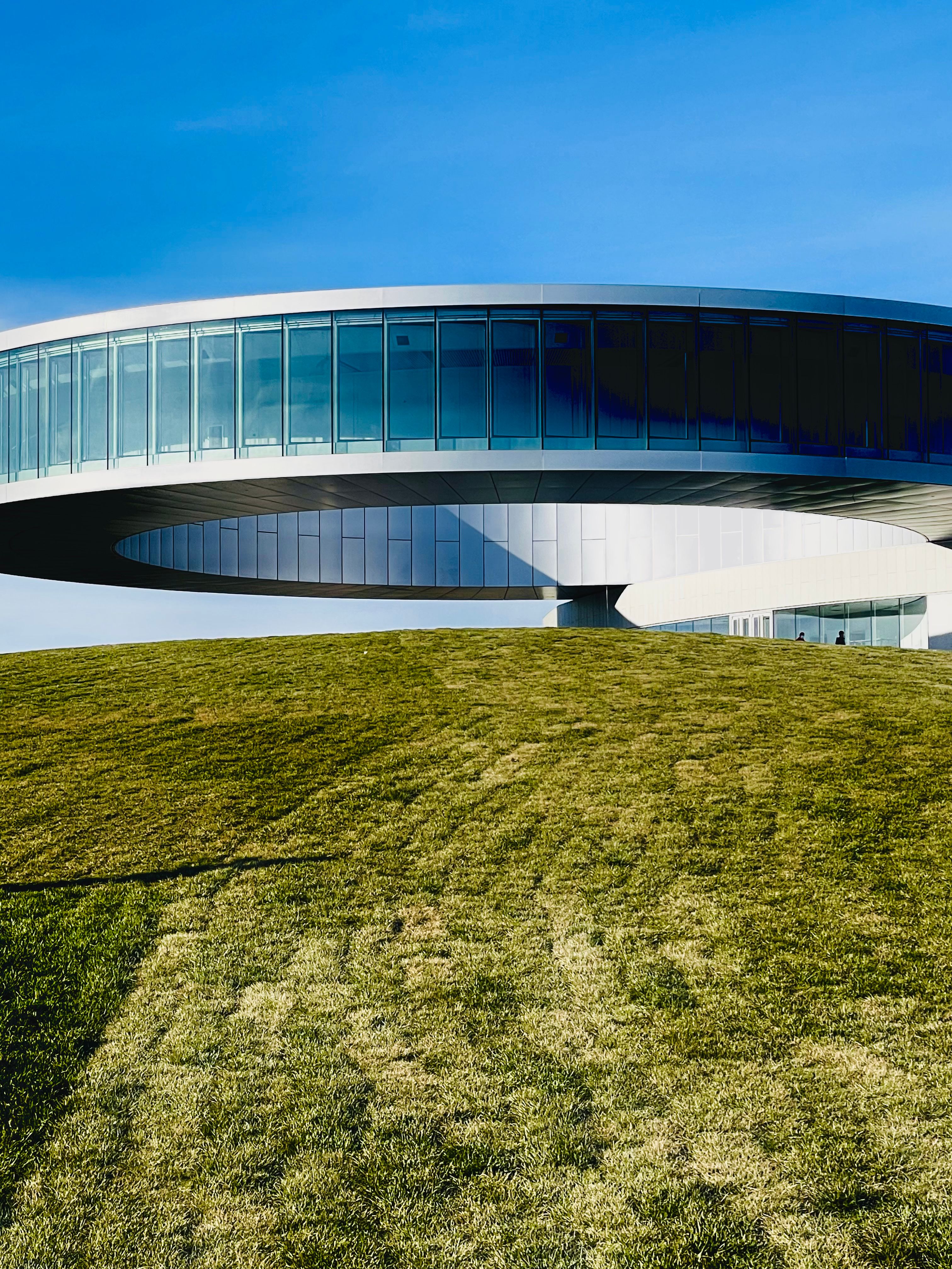 Modern Glass Round Building in Countryside · Free Stock Photo