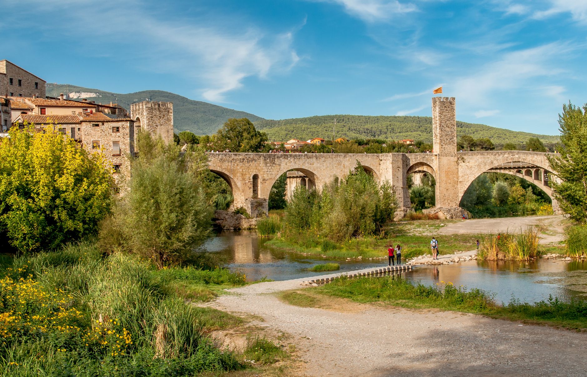 Besalú — Street, Besalú