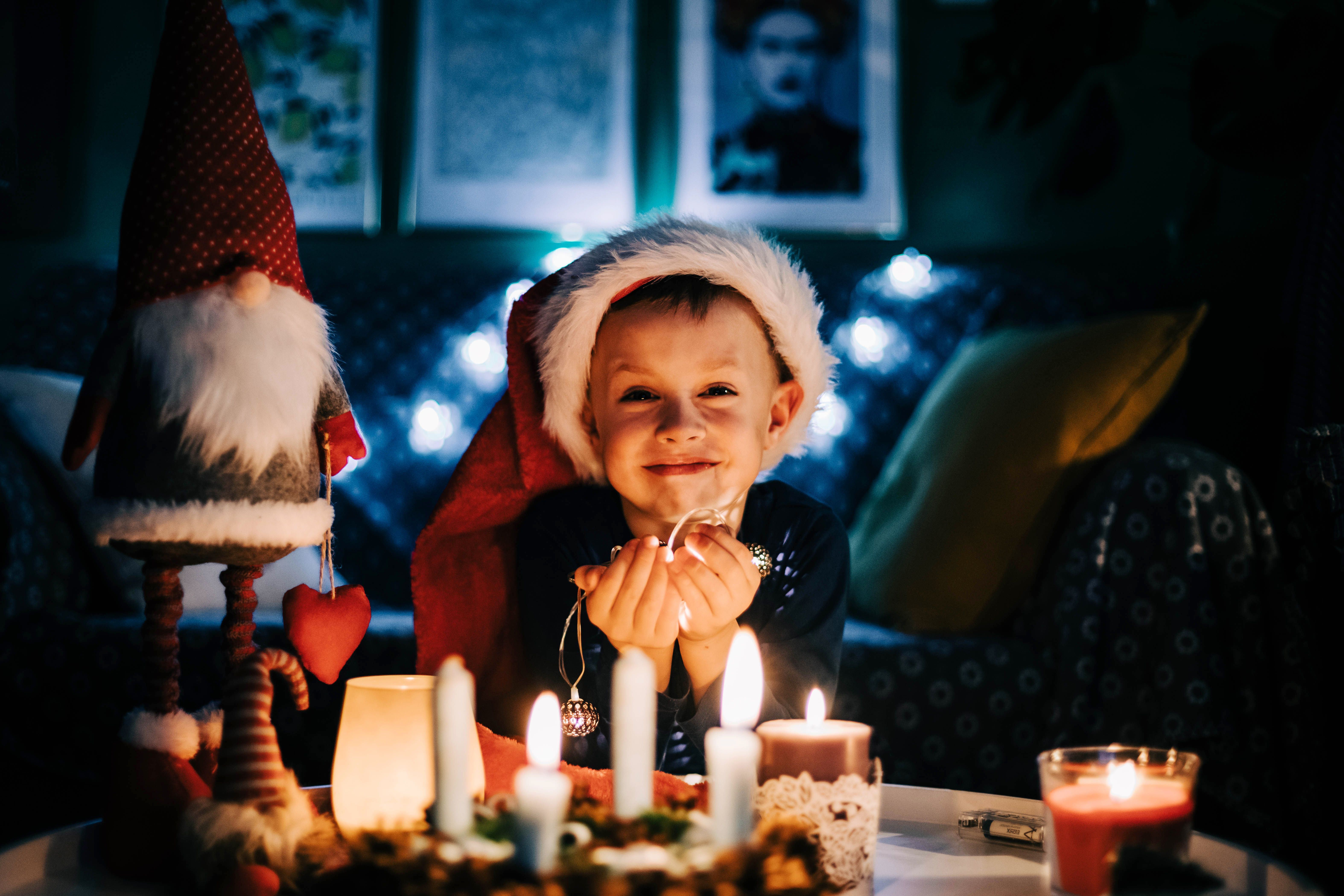 Comment Créer un Noël Magique avec des Traditions Familiales