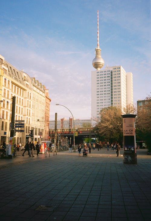 Bezpłatne Darmowe zdjęcie z galerii z architektura, berliner fernsehturm, budynki Zdjęcie z galerii