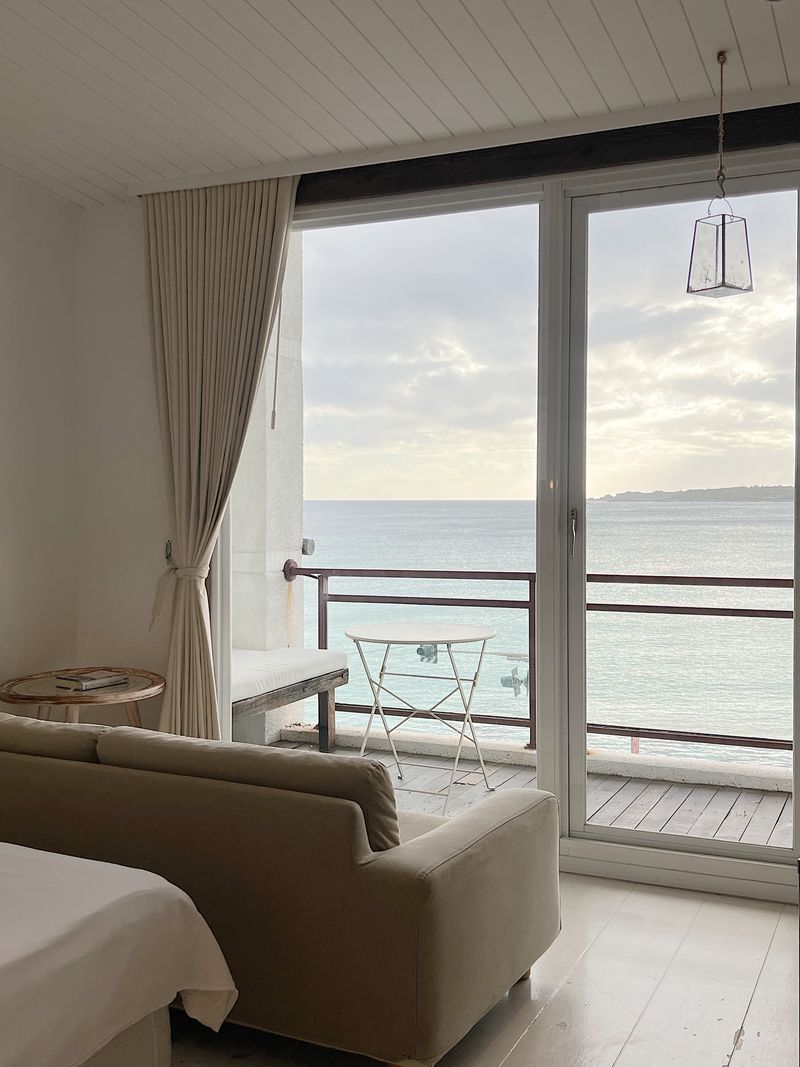 Sunny penthouse with roof terrace in Larnaca 1