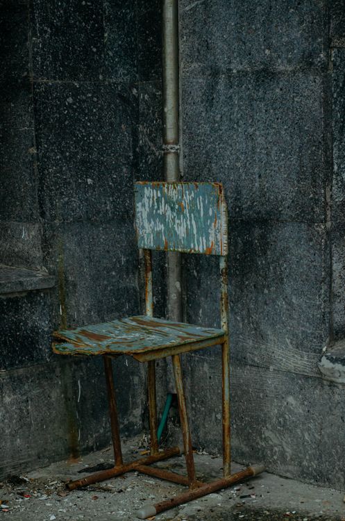 Decayed Chair Old Decaying Chair · Free Stock Photo