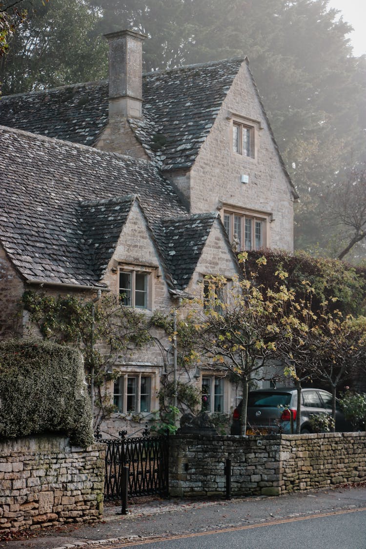 House With Chimney