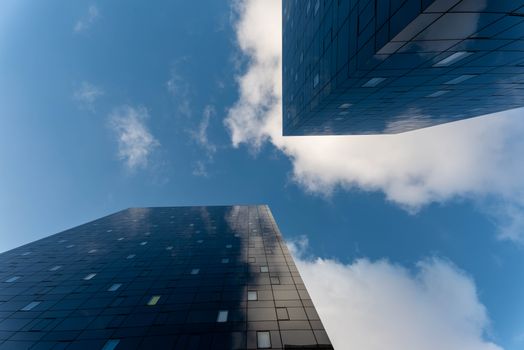 Dramatischer Himmel & Wolken – Architektur Hintergrundbild