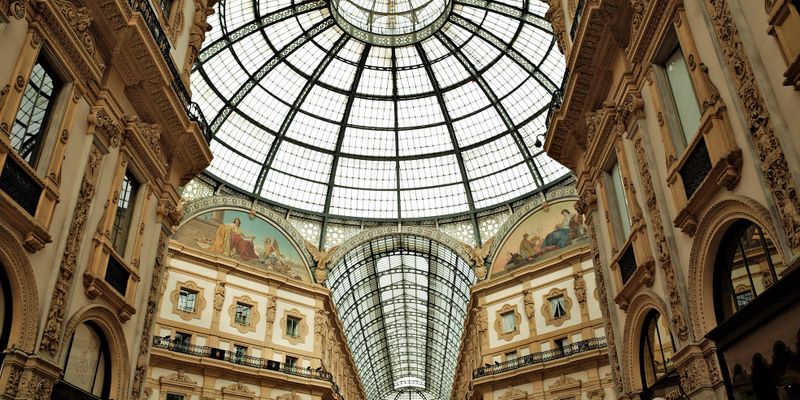 El interior de la Galleria Vittorio Emanuele II, en Milán