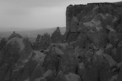 Gratuit Imagine de stoc gratuită din alb-negru, formarea de rocă naturală, formațiune geologică Fotografie de stoc