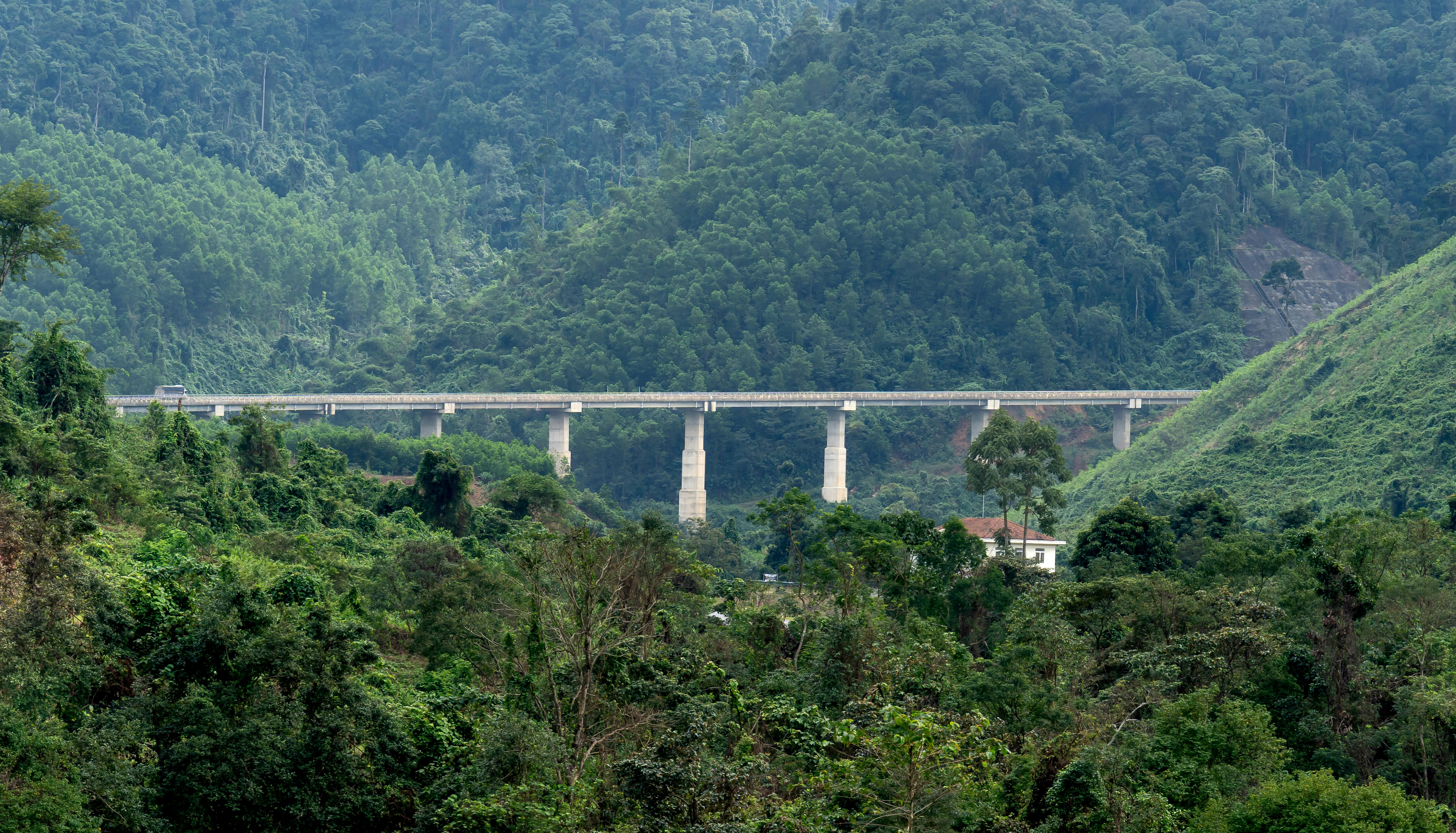 Western Hills Viaduct closed multiple days for maintenance repairs - FOX19 — Photo by Quang Nguyen Vinh on Pexels