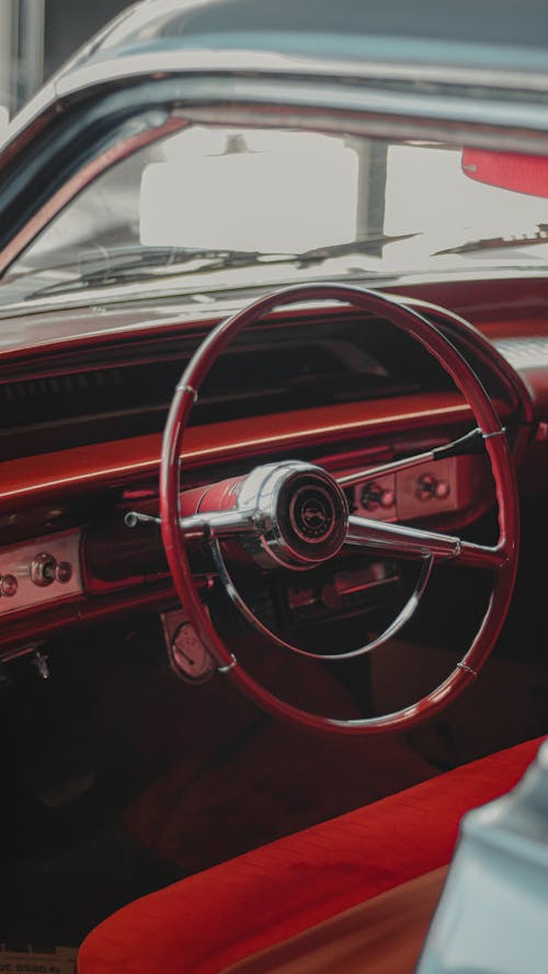 Fotobanka s bezplatnými fotkami na tému classic-car, impala, interiér auta