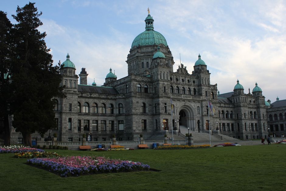 canada parliament building flag