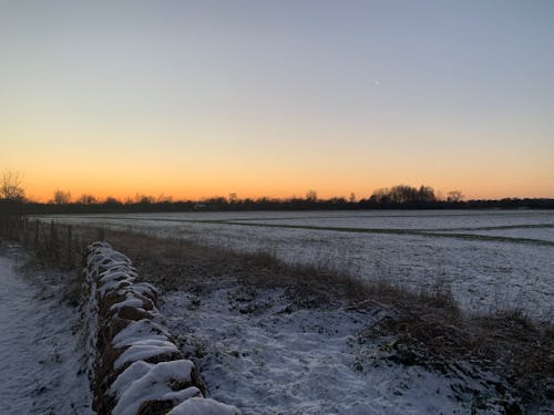 Ingyenes stockfotó arany naplemente, erős havazás, eső hó témában