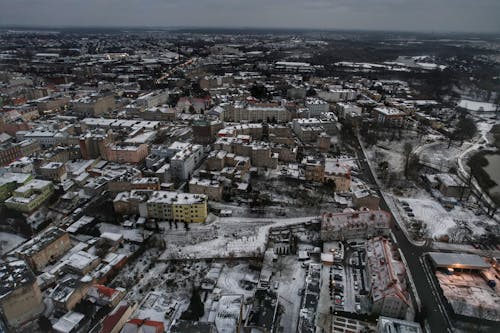 Kostenloses Stock Foto zu architektur, gebäude, landschaft