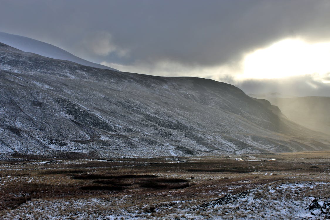 Glenshee 的第一场雪   2022 年 12 月 7 日/图 1