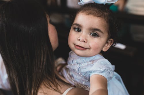 anne, annelik, çocuk yetiştirmek içeren Ücretsiz stok fotoğraf