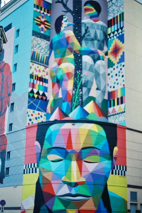 Free Colorful geometric mural on a building in Moscow. Urban artistic expression. Stock Photo