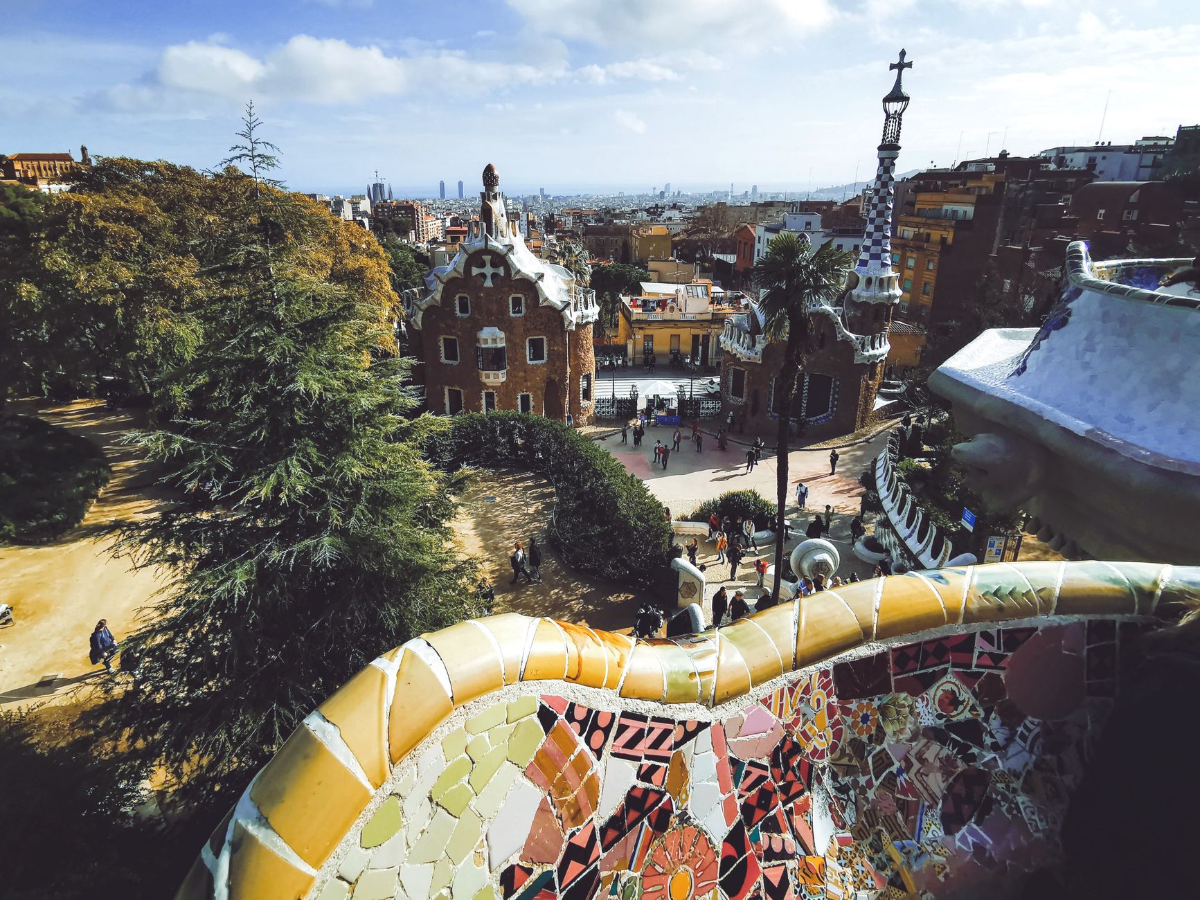 Panduan Lengkap ke Park Güell Barcelona: Taman Unik di Jantung Budaya Spanyol