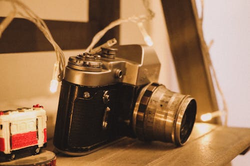 Fotobanka s bezplatnými fotkami na tému historický fotoaparát, old-kamera, starožitný