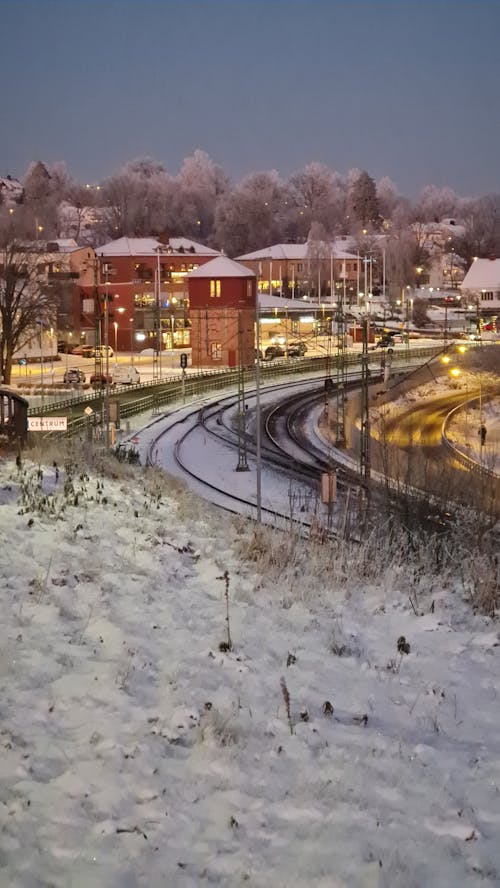 Základová fotografie zdarma na téma červená, cesta, dům