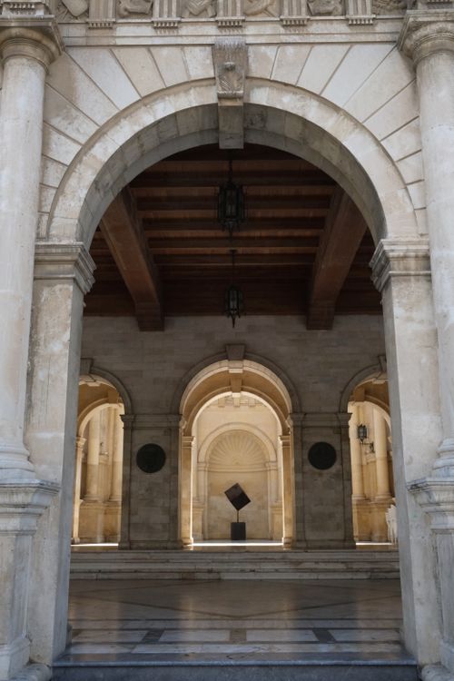 Foto profissional gratuita de abajur, ambiente, arcada, arcadas ...