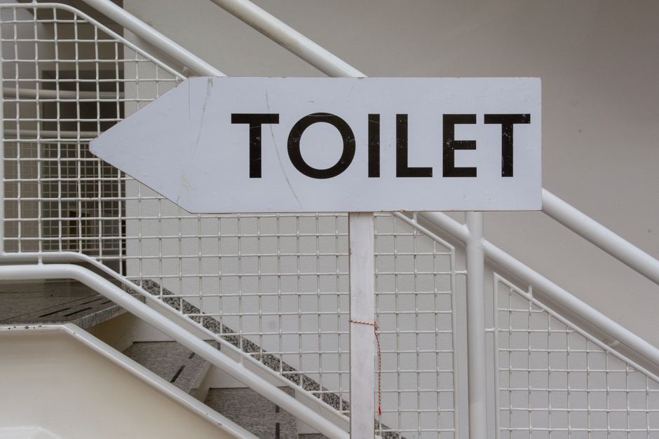 Strategi Menggunakan Toilet Jongkok: Panduan Langkah Demi Langkah Strategi Menggunakan Toilet Jongkok: Panduan Langkah Demi Langkah