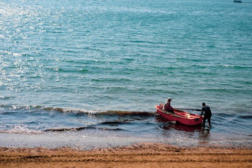 Foto d'estoc gratuïta de barca, Costa, embarcació d'aigua