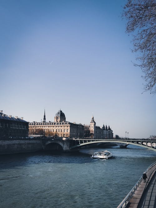 A River in a City 