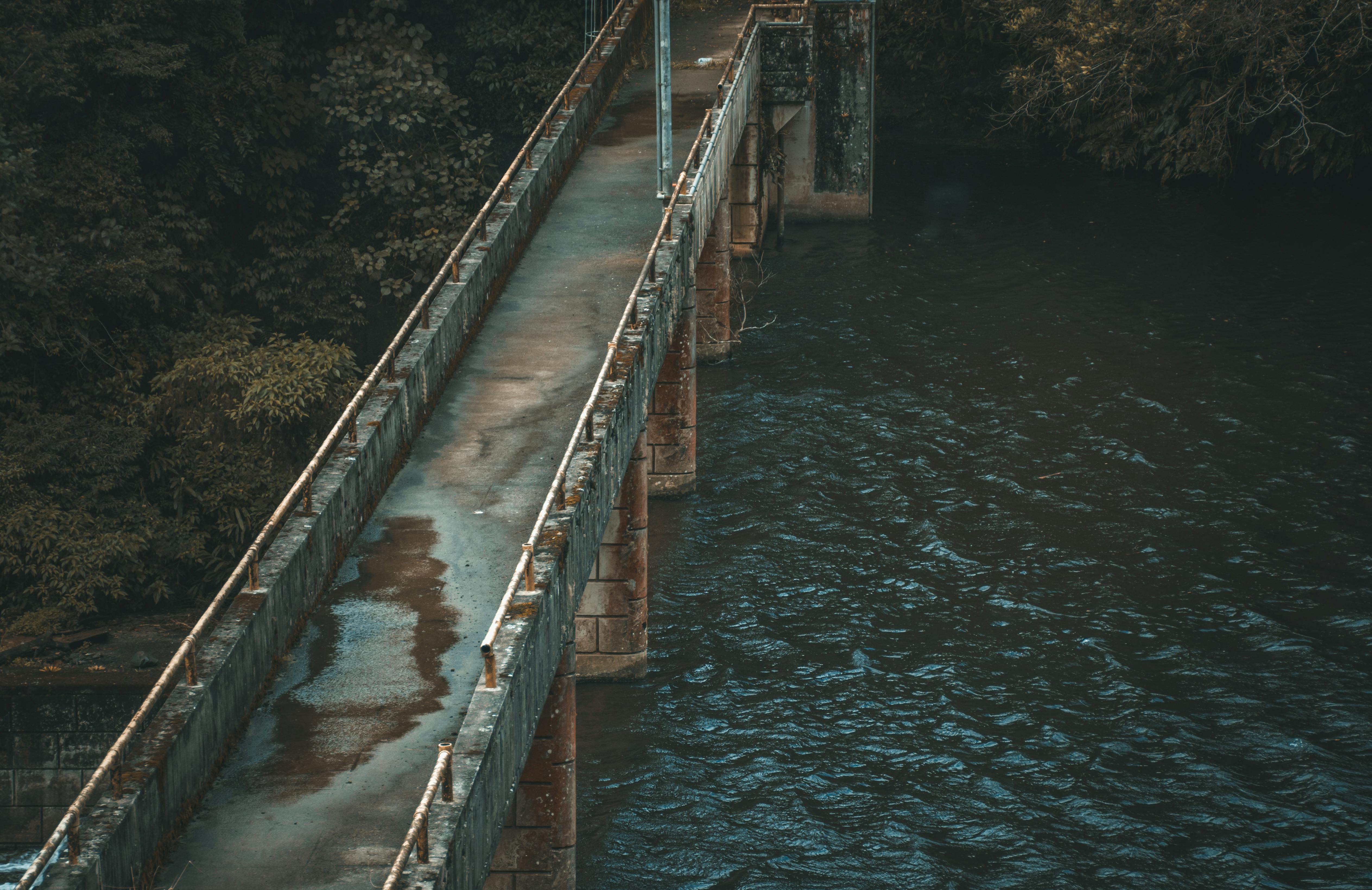 Do you need a concrete slab for a water tank?