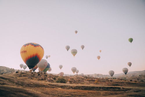 Kostenloses Stock Foto zu cappadocia, festival, fliegen