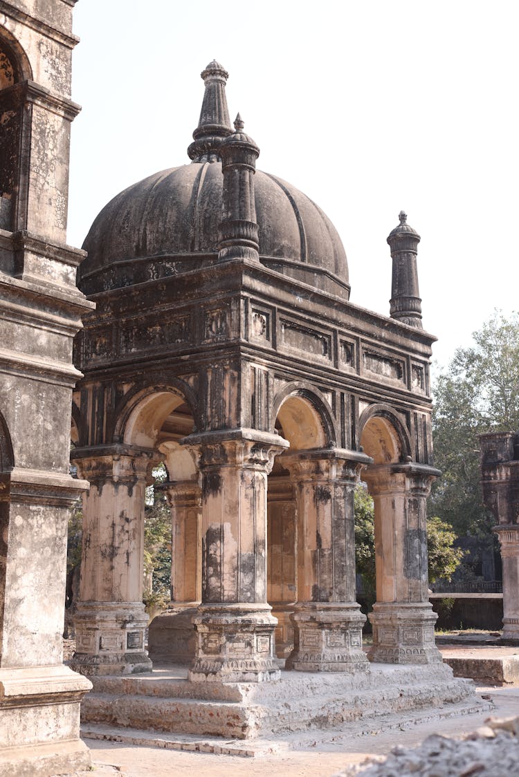 Buildings In The Dutch And Armenian Cemetery, Surat, India 