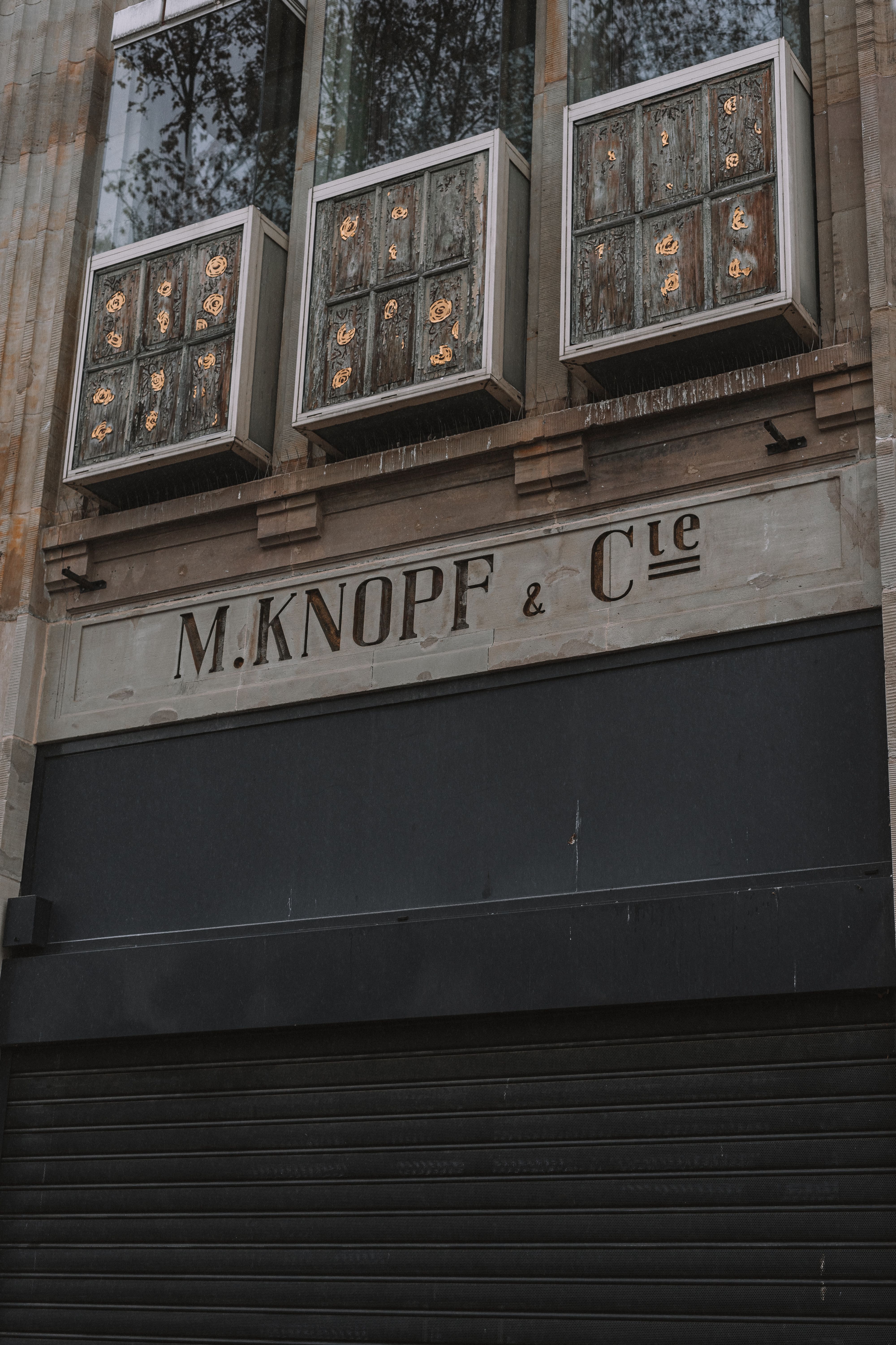 Close-up of the Facade of a Former Department Store · Free Stock Photo