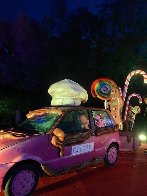 Photos gratuites de biscuits au gingembre, bonhomme en pain d'épice, cannes de bonbon