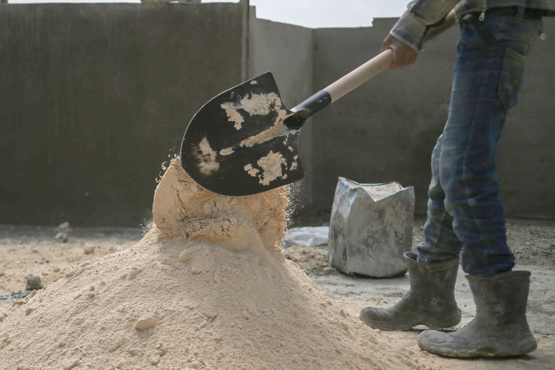 Gurugram: 50 construction sites face dust-control inspections