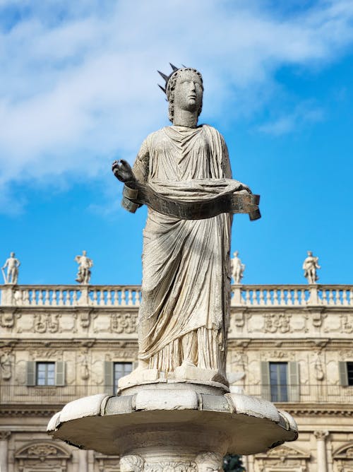 Sculpture on Piazza delle Erbe in Verona