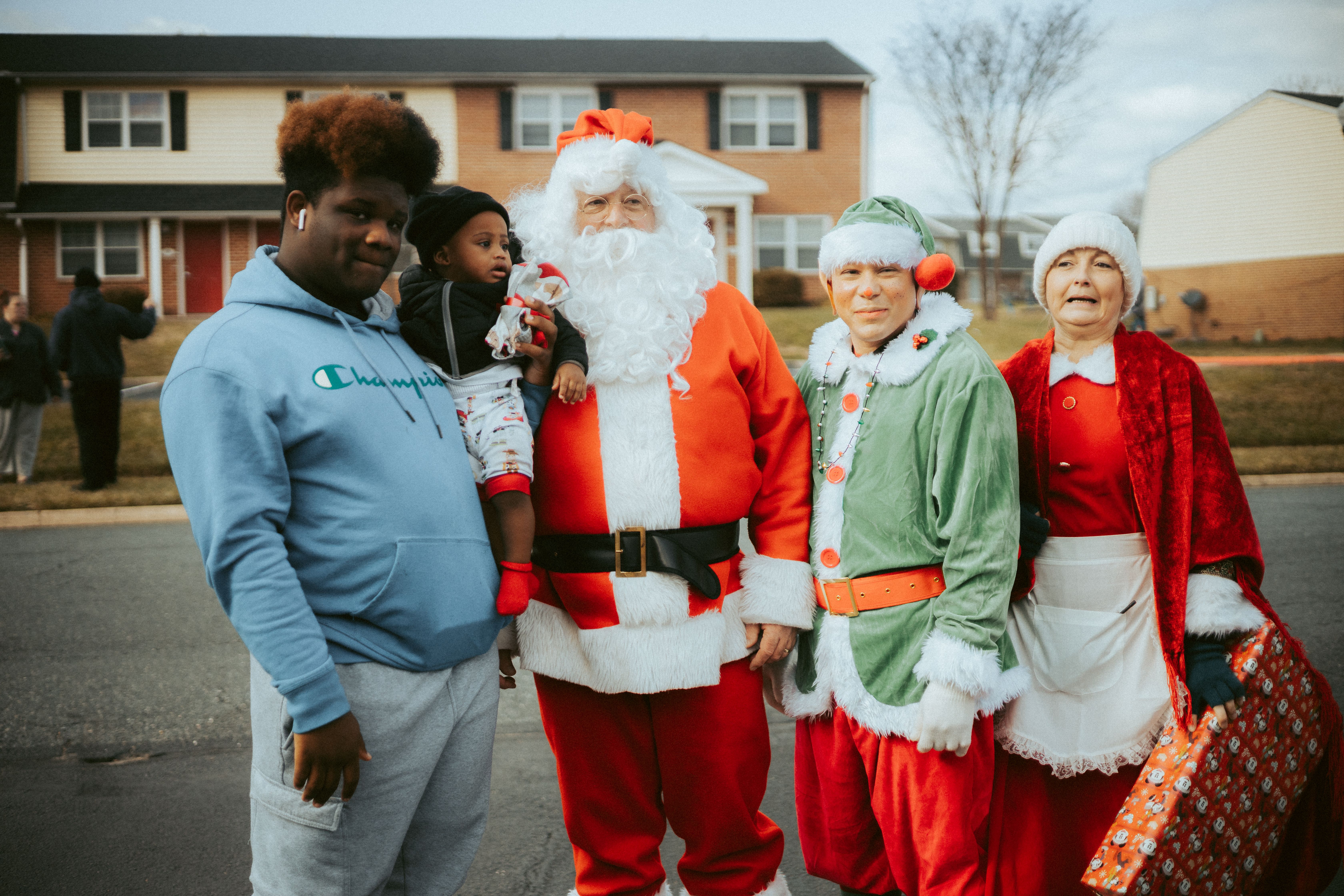 Niles residents unveil outdoor fitness club for the community — Photo by Samuel Peter on Pexels
