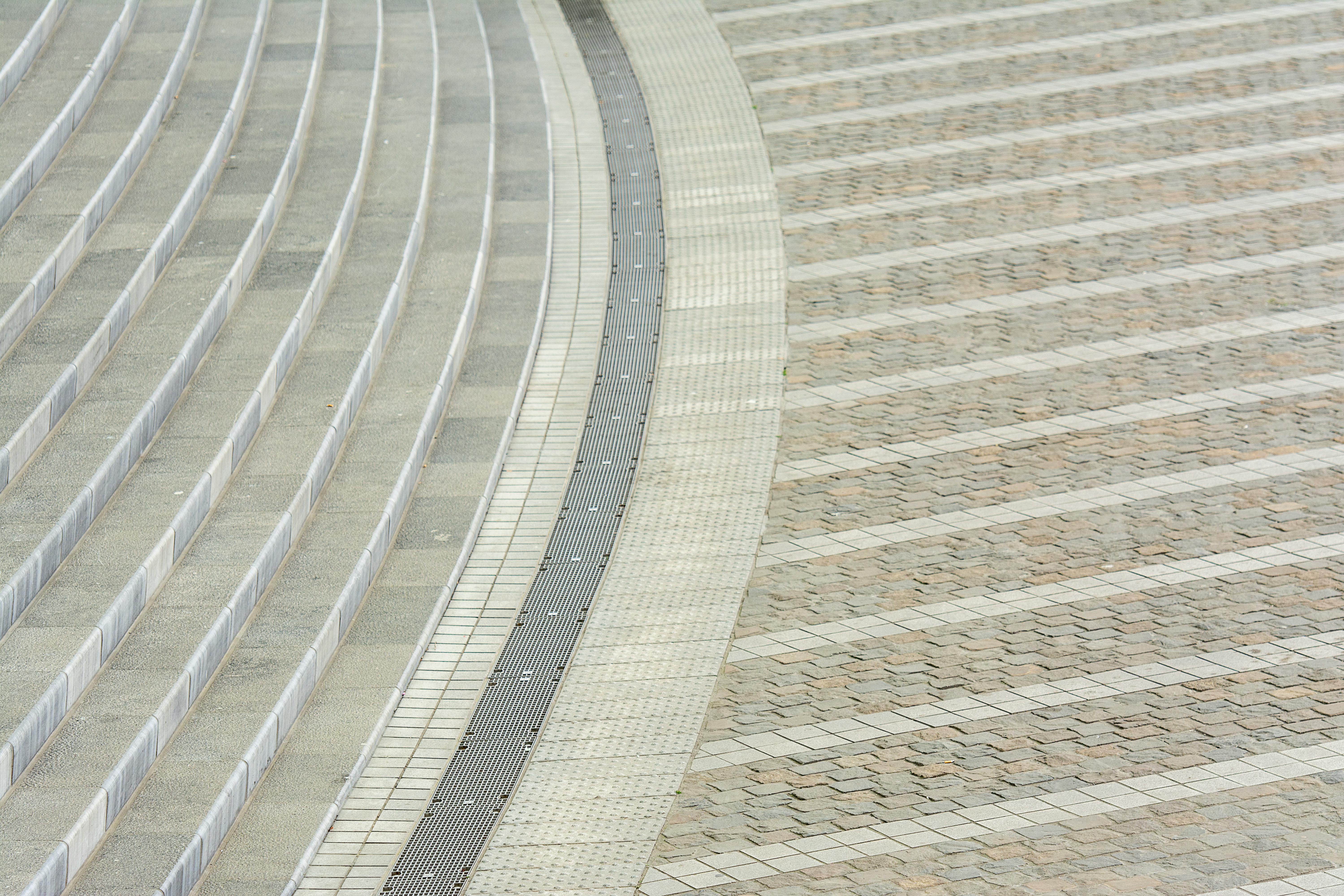 Ücretsiz açık hava, adımlar, asfalt yok içeren Ücretsiz stok fotoğraf Stok Fotoğraflar