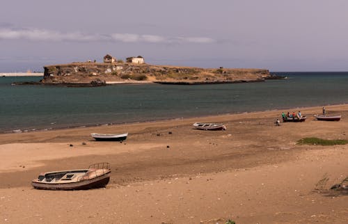 Abandoned Boats on the Sand 