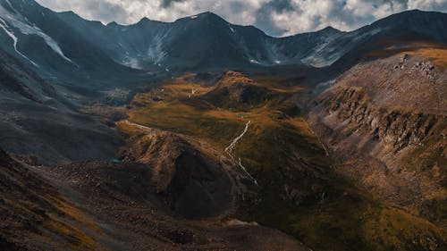 Foto profissional grátis de алтай, вид сверху, горы