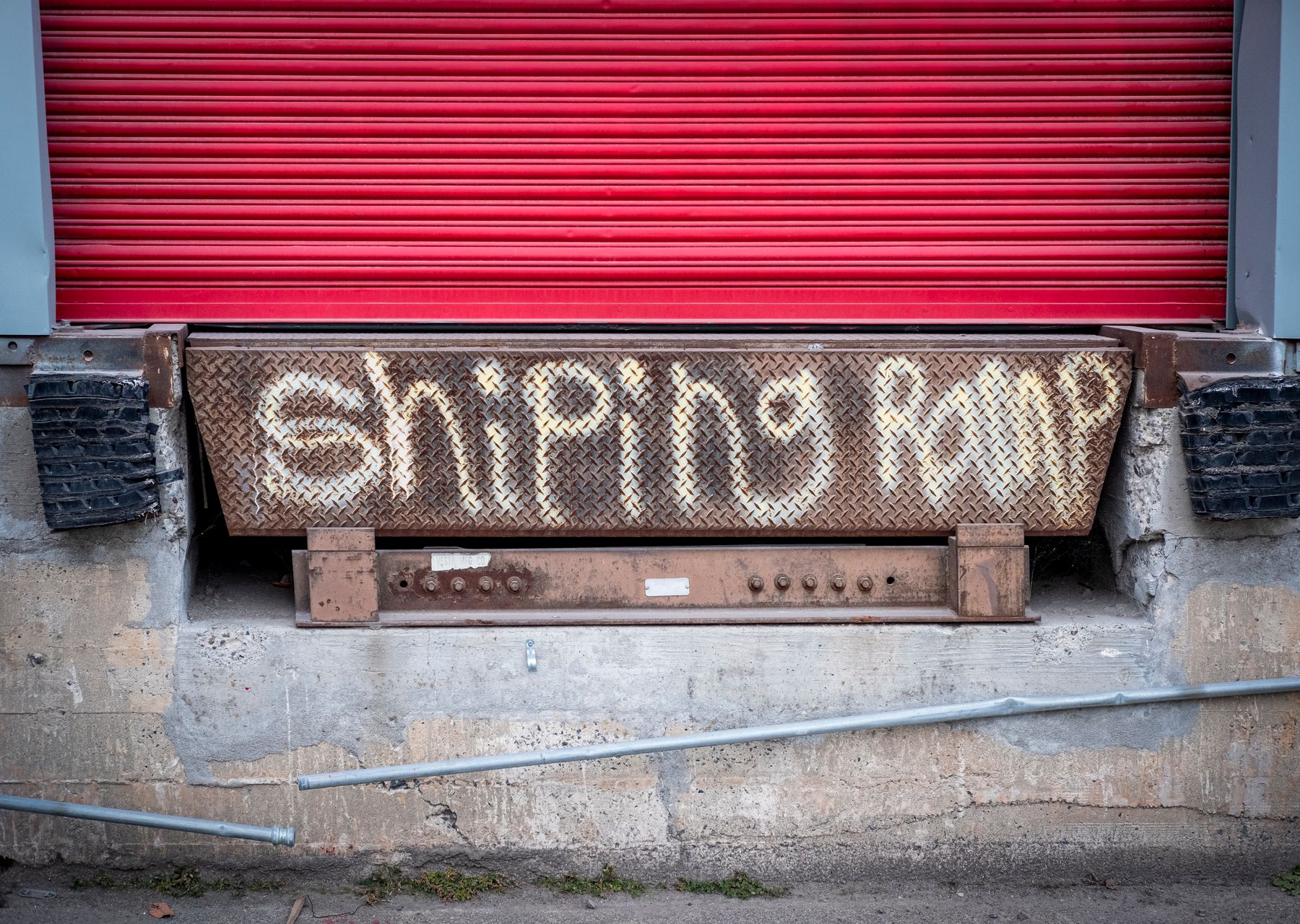 Removals and storage in Crook — crew wrapping and loading on moving day