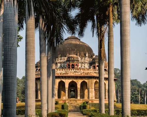 Tomb in a Lodhi Garden 