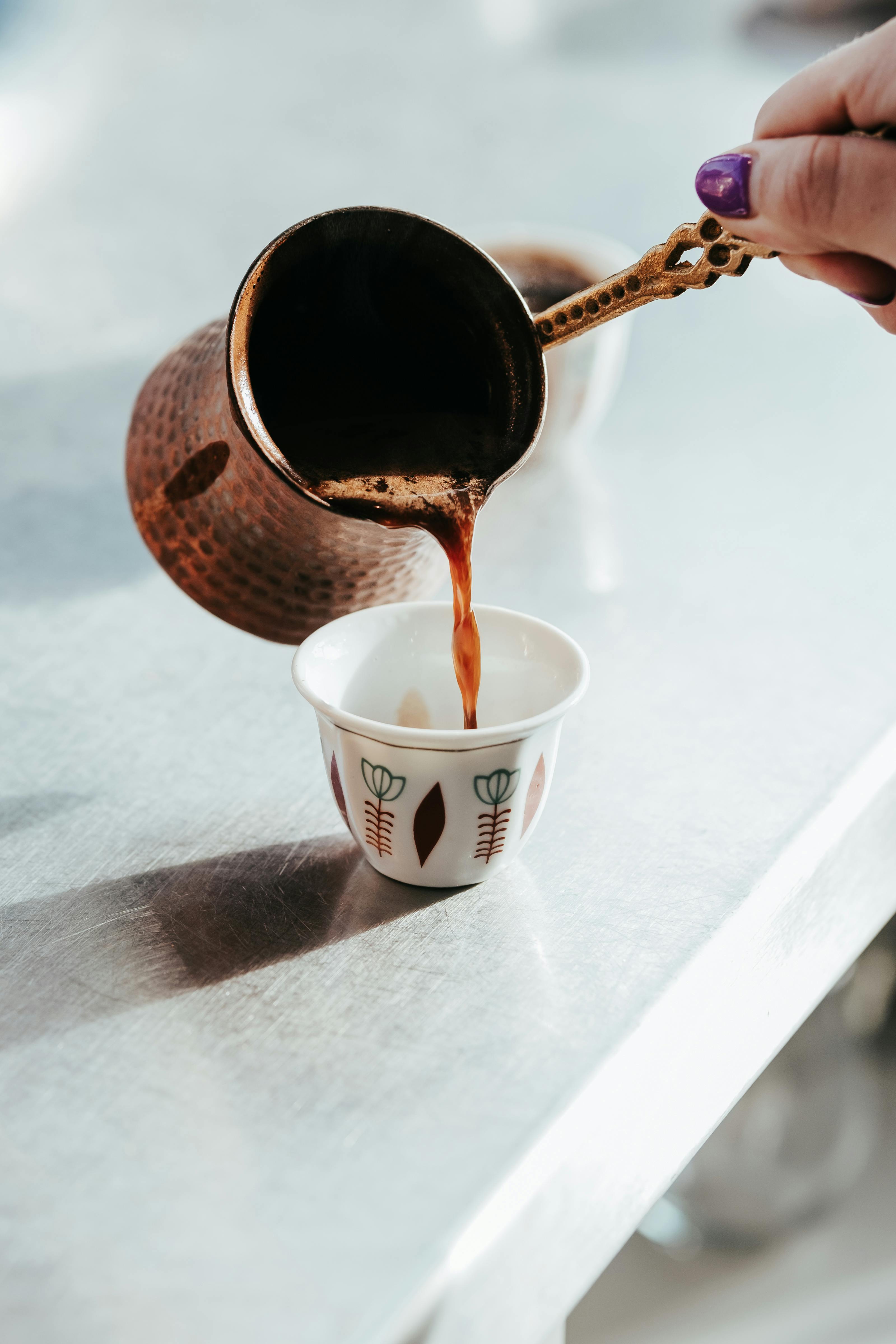 Can you drink coffee when you are juicing?