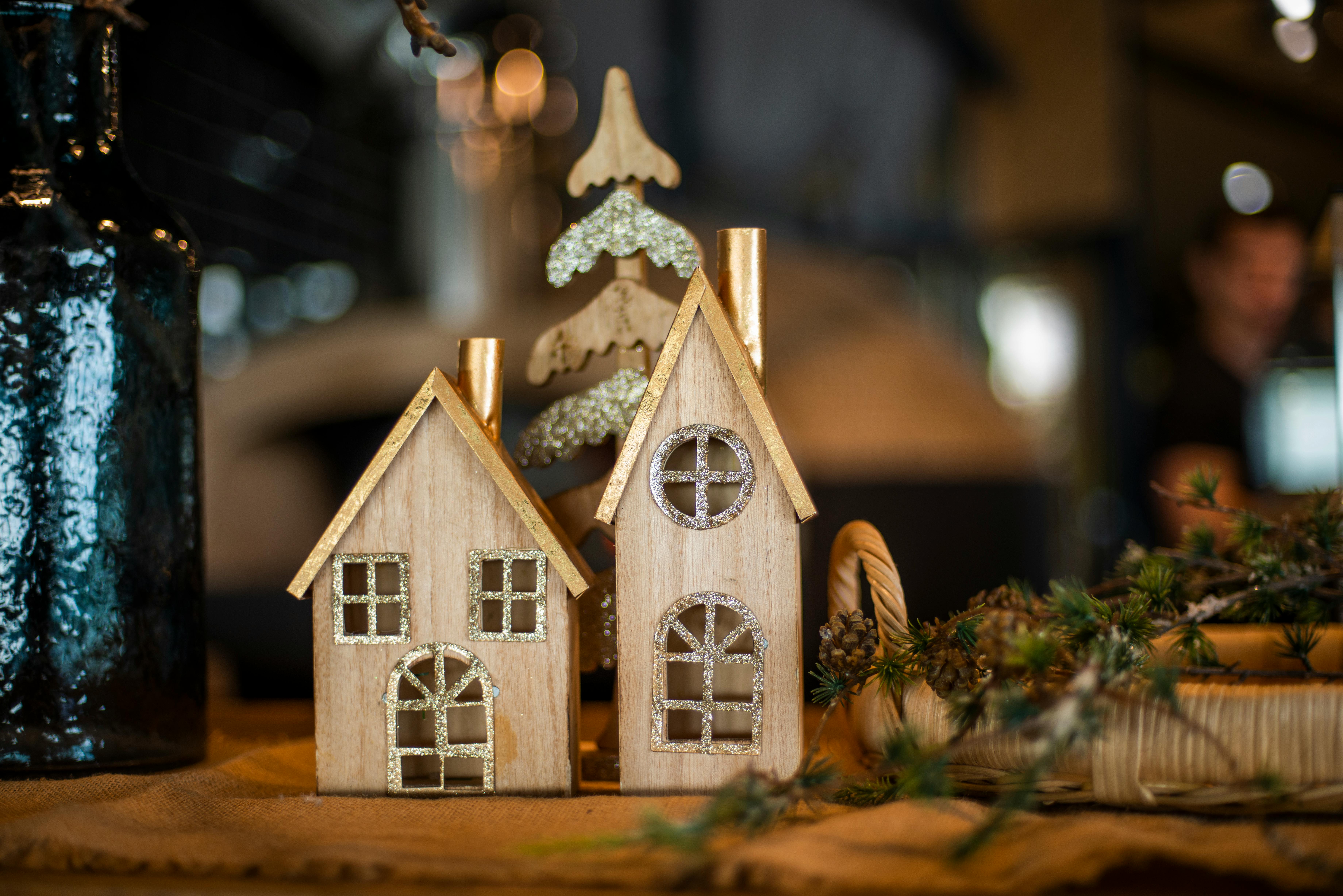 Photo by Ruslan Khmelevsky