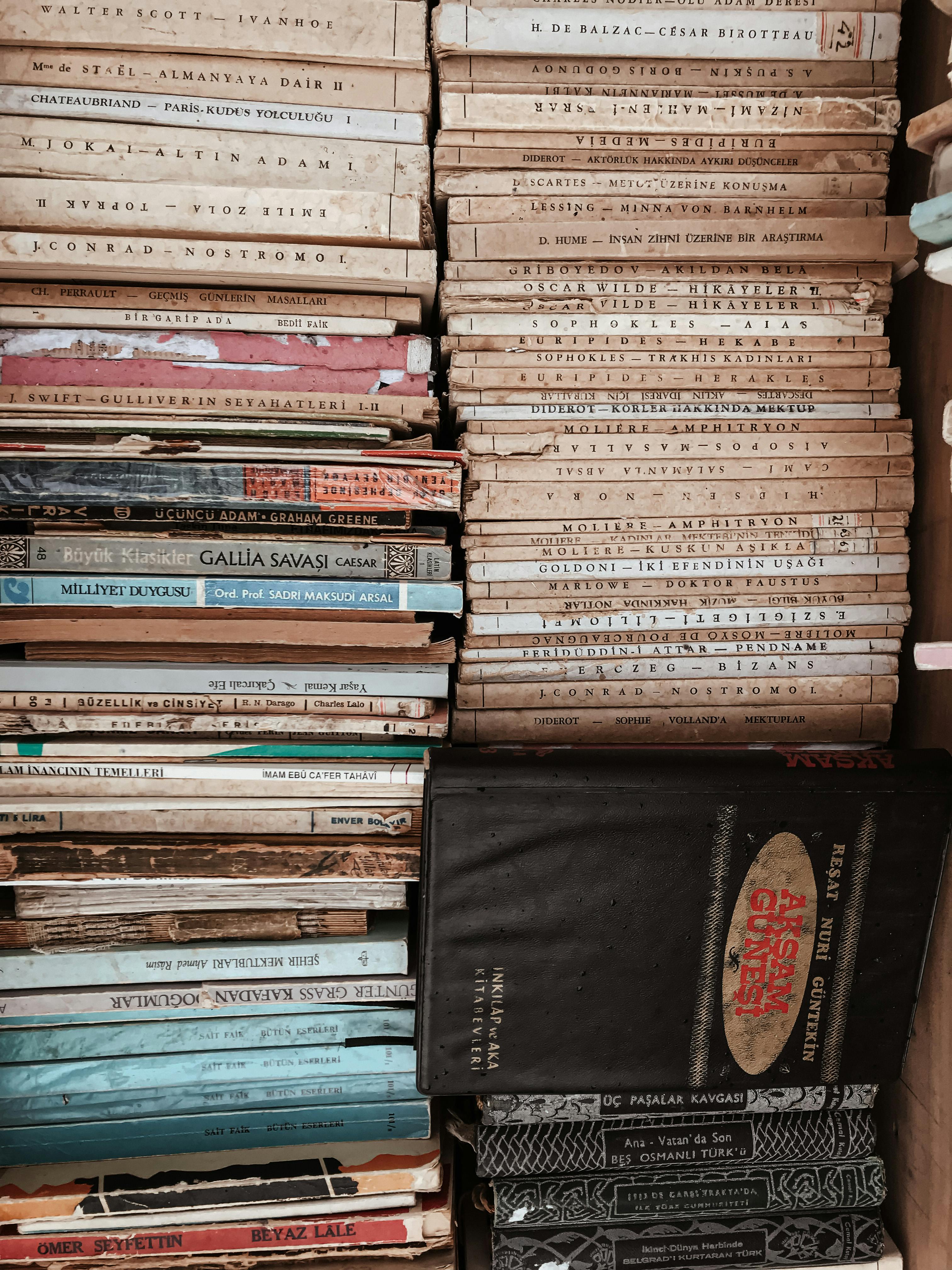 Stack of old Books Stock Photo by ©spaxiax 1035473