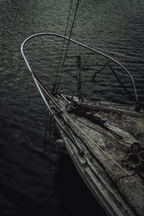 Foto profissional grátis de ao ar livre, barco, corpo d'água